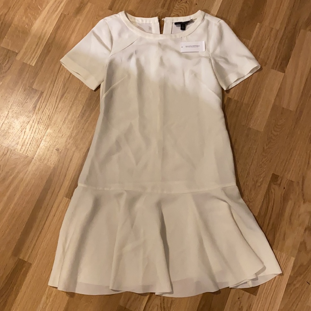 Banana Republic | Women’s short sleeved dress